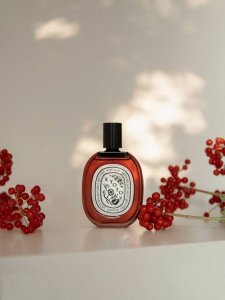 专柜品质 diptyque无界之行 60周年限量系列 谢谢Diptyque品牌赠予的新香试用体验 这次是从西方到东方充满艺术和文化的旅行 我手里的是旅行的第四站