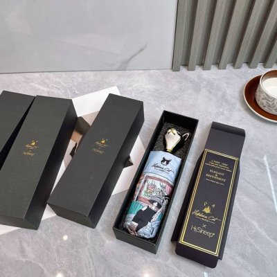 Hepburcat 赫本猫 天生娇贵 气质非凡 时尚指数爆表 不论晴天雨天使用都相得益彰 使用进口Uv防紫外线伞面 超轻铝合金伞骨 风格鲜明 充满了独特的美感