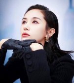 抢手好货爆Dior 迪奥 火爆 2025 家字母大小珠耳钉 同款材质 爆款精选 超级无敌爆同步专柜高端品质代购级别做工精致细腻重工版本超级仙女唯美的一款做工超级