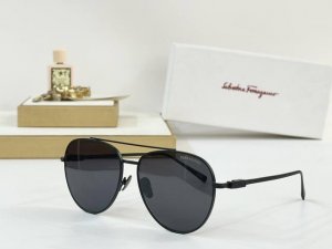 p180 Salvatore Ferragam* model：Sf308S size：58口15-140