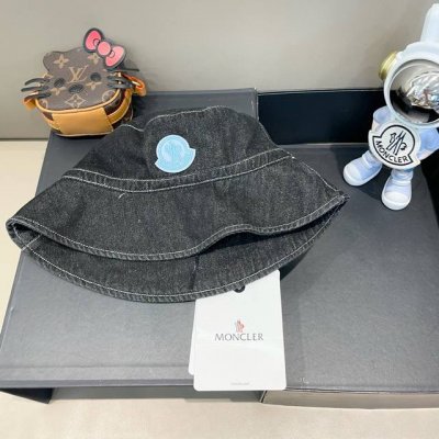 Moncler蒙口 春新款高品质牛仔渔夫帽 超仙 超火爆质感很赞 出街超好搭配 时尚潮流 快快入手哦