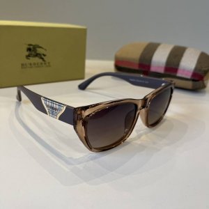 Burberr 巴宝莉男女款太阳眼镜国际大牌范官网同款 大气 时尚 佩戴舒适