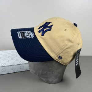 配防尘袋 新品 专柜品质，细节就是完美 Mlb拼接新款 官网步上新Ny，代购版本 质量看细节好！