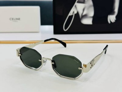 Celine 赛琳 Cl42118 Size：52口23-145 一直热销的款式 欧美风 B光泽度好 质感强 工艺超赞