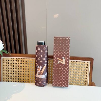Louis Vuitton 路易威登 五折手开晴雨伞 新涂层技术深色伞面 拥有令人惊喜的遮光效果