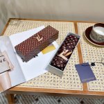 Louis Vuitton 路易威登 新款 五折手开折叠伞 超轻口袋 仅18Cm 热卖款 时尚指数爆表 无论晴天雨天使用都相当益彰 原单代工厂p级别品质 超轻铝