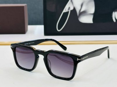 款 Tom Ford汤姆家 Model: Ft6025-B Size 50口22-145 L 时尚潮流 板材框