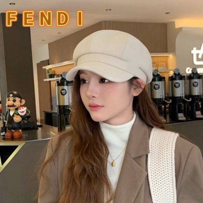 芬迪Fendl八角帽子女春秋百搭2024新款白色黑色显脸小复古画家帽冬季报童帽