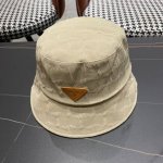 普拉达 春夏新款遮阳渔夫帽，新款出货，大牌款超好搭配，赶紧入手！