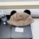 Dior迪奥可爱小熊耳朵渔夫帽皮毛一体白色毛绒帽子女秋冬季大头围盆帽
