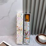 Lv 路易威登三折防晒睛雨伞 2570夏季新款 全自动折叠晴雨伞 内里黑色涂层防晒有效阻隔紫外线99% Upf 50 所以能起到伞下体感降温的效果 有效隔热 高
