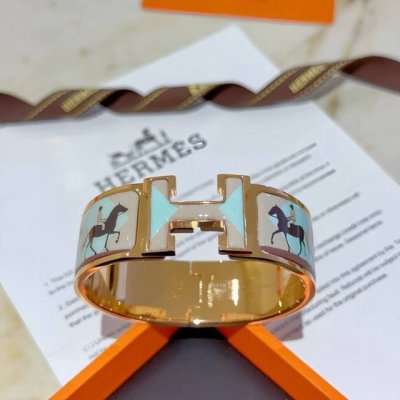 hermes 爱马仕手镯 原版定制 20Mm宽版手环 珐琅工艺太考验师傅的手艺了 要确保色泽手工制作好 V金高端定制 女神 都爱爱马仕火爆手镯 超精赞 各路女神
