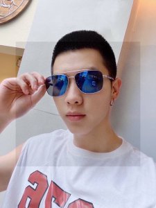新款品牌 阿玛尼Armani 原单品质男士偏光太阳镜 材质 高清宝丽来偏光镜片 进口合金金属镜框 板材印字Logo镜腿 看细节就知道大师手工制作设计 做工精致