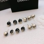Chanel 香奈儿耳环 原单品质Cc字母珍珠耳钉 首饰推荐高质量小香风耳环 简约百搭单品 低调极简风格 时髦洋气
