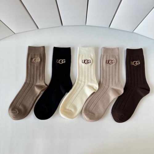 特 配专柜包装 Ugg 新款羊绒中长款堆堆袜袜子！一盒五双，专柜同步筒袜袜子，大牌出街，潮人必备超好搭