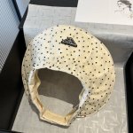 prada普拉达新款贝壳帽 空顶遮阳帽
