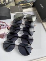 新款品牌 普拉达prada 高品质男士女士原单太阳镜 材质 高清尼龙镜片 超轻超有弹性镜腿.戴上超轻 不压鼻 入手超赞8188