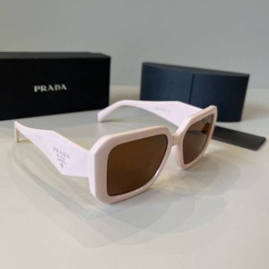 prada 太阳镜 普拉达销量冠军款 Spr17Wf 今年最火爆的款式