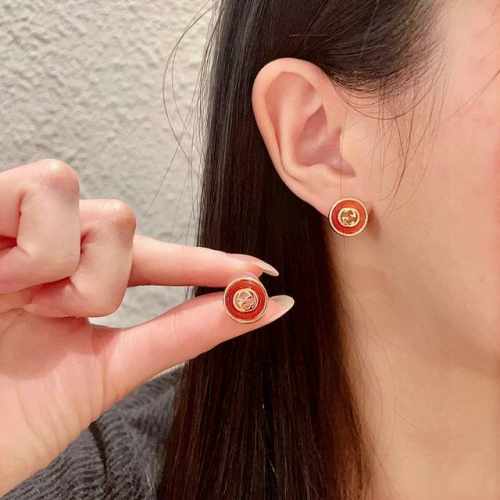 p80实拍古驰Gucci中古高端现货供应 古驰Gucci双G耳钉耳环，高端品质，专柜同材质，真正黄铜，离子电镀，独家实拍图做工精致细腻，重工版本，超级仙女唯美的