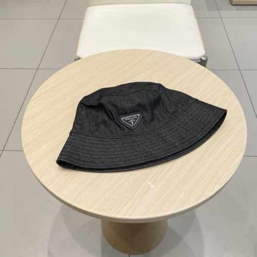 prada 普拉达高品质牛仔布倒三角渔夫帽 洗水牛仔色，秀场同款，面料柔软舒适 百搭休闲款，闭眼入！