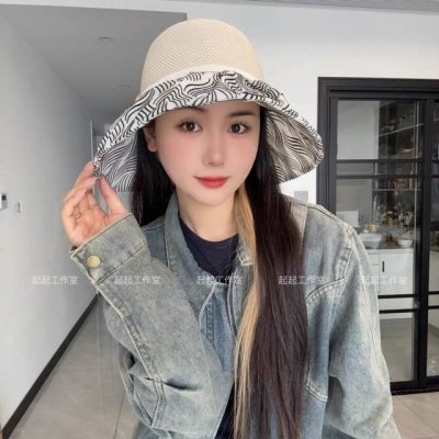 香奈儿Chanel新款夏季女防紫外线渔夫帽户外遮脸太阳帽字母镂 空帽出游沙滩防晒