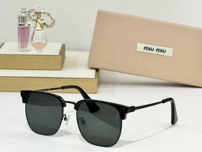 Miu Mi* model:Vmu 72Zs size 52口19-145