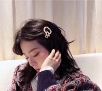 高端制定 Simone Rocha各大网红挚爱 圆形造型珍珠头夹发夹边夹 很实用的一款发夹