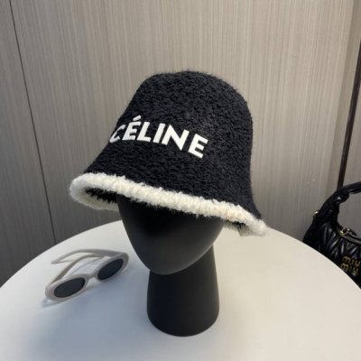 配防尘袋. Celine赛琳 2024新款秋冬毛绒小桶帽渔夫帽，简约字母元素超好搭配，出街单品