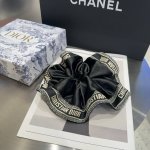 配包装盒 dior 迪奥 新款D家超大发圈 简单又百搭 时尚单品 小姐姐必备
