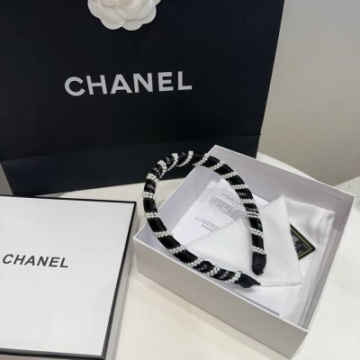 配包装盒 chanel 香奈儿 最新款小香爆款珍珠发箍 超级好看 名媛范儿十足 小仙女必备