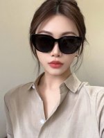 偏光系列太阳镜 原版出货 巴宝莉网红超爆款经典奢华全球风[亲亲] 时尚方框太阳镜 气质非凡 经典大框款式太阳眼镜[篮球] 顶级品质 奢华Logo 型号：B090