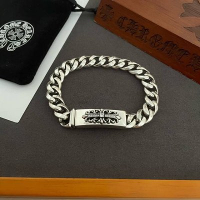 180 新款 专柜精工版本 Chrome He Rts克罗心十字花 光面镶钻 十字花手链 权志龙明星同款 复古做旧风格 原版复刻 纯手工打造 ～正品开模潮流时尚