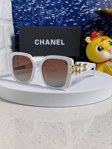 chanel香奈儿 活动新款网红明星2025小香带字母大框太阳镜情侣时尚显瘦 墨镜