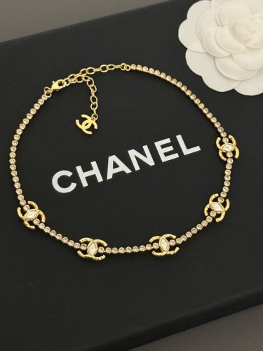 ch*Nel 新款5个Cc水晶项链 一致黄铜材质