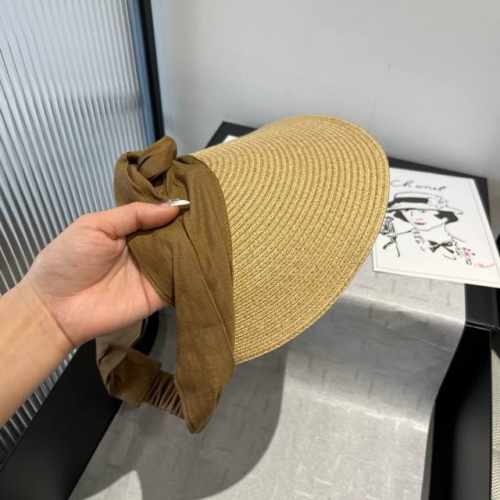 P Miumiu缪缪新款草帽，空顶遮阳帽，日本纸草制作，轻盈可折叠