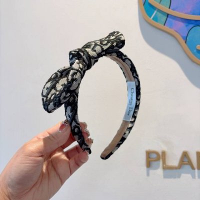 配包装 dior 迪奥 经典字母大牌斜角发箍, 网红爆款防滑头箍 让你的魅力绽放 清新淑女范让时尚更简单
