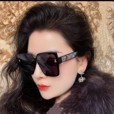 2025新款 爱马仕女士偏光太阳镜 宝丽来高清镜片高品质Tr-90镜框 时尚百搭！ 型号：H7200