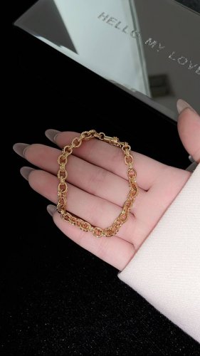 Chrome Hearts 22K镀金paper Chain字母手链 无敌质感，电镀22K真金，颜色光泽均一比一，完美的字母链，纯手工打造，单戴组合吊坠效果都很