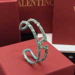 p120编号Vsz0018 【Valenti*O最新款镶钻手镯】一致Zp黄铜材质