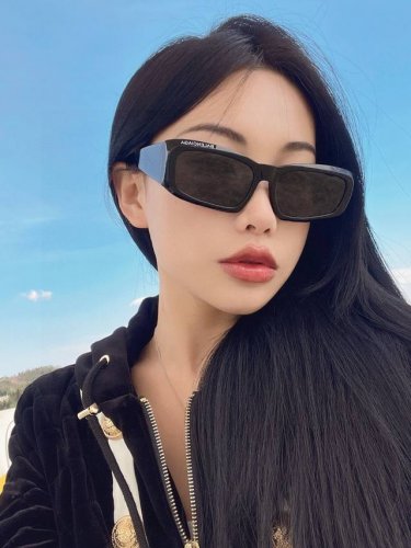 Balenciaga 巴黎世家 新款太阳 春夏最新太阳镜 百搭时尚 品质高超 方形