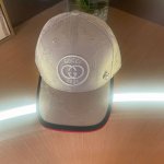 Gucci 古奇 新款原单棒球帽， 丝印Logo，专柜1:1开模订轻盈透气！质量超赞，基础头围56，贴片可调节。