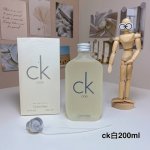 高品质/130 凯文克莱唯一白色Ck淡香水200Ml calvin Klein Ck One,1994 品牌：凯文克莱 调香师：Alberto Morillas