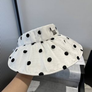 miumiu缪缪贝壳帽，空顶遮阳帽 可调节