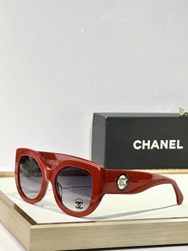 Chanel mod 5550 size 54口21 147
