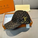 新款出货 配盒子布袋 Lv 路易威登 新款原单棒球帽 老花刺绣 1:1开模订制 原版老花面料 重工刺绣 做工细致完美 质量超赞 基础头围56 贴片可调节