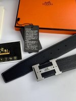 h 新款纹路小牛皮腰带，宽度4.0Cm，搭配专柜新款内穿钢扣.工艺精湛、手感柔软、细腻，高端定制，经典之作.