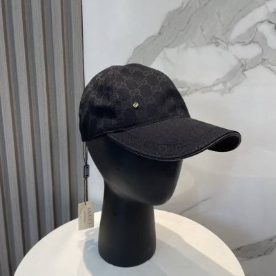 gucci古奇新款原单棒球帽， 专柜1:1开模订制，原版帆布面料+头层牛皮，轻盈透气！基础头围56，贴片可调节。