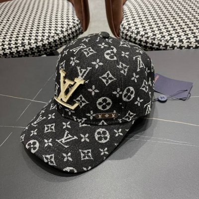 Lv路易威登新款原单棒球帽，Lv牛仔提花，专柜1:1开模订制，原版帆布面料 质量超赞，基础头围56，贴片可调节。