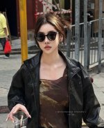 Dior 2025新款潮流爆款 时尚方框太阳镜 佩戴舒适 网红潮款墨镜 女士高清加厚偏光太阳镜 高品质Tr镜框 型号Cd3752