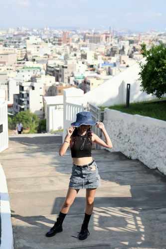 jacquemus 高版牛仔渔夫帽必入 百搭色系，旅行外出必备 可调节大小 夏季渔夫帽又悄悄登场了 帽子抽绳设计 可调节大小 头围 标准57Cm